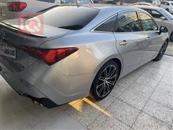 تويوتا أفالون